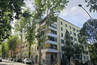 Casa in vendita, Via Costantino, Roma