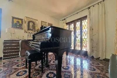 Villa in vendita, Via Montiglioni, Grottaferrata