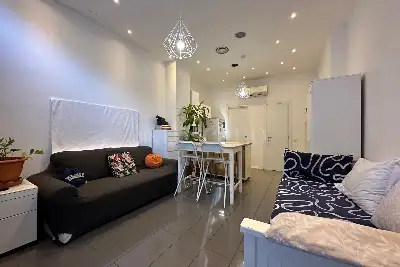 Negozio in vendita, Via Marco D'Agrate, Milano