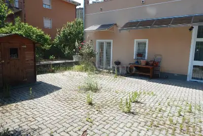 Loft in vendita, Via Ca' Rota, Lipomo