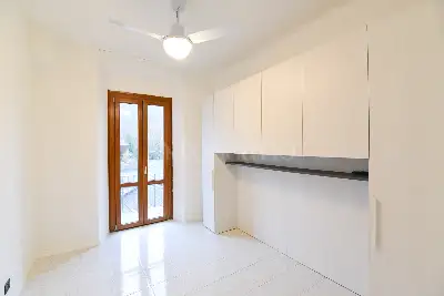 Casa in vendita, Via Bellinzona, Como