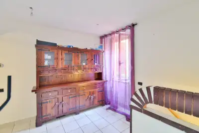 Casa Indipendente in vendita, Via Cesare Battisti, Maslianico