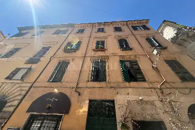 Casa in vendita, Via del Governo Vecchio, Roma