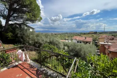 Villa in vendita, Via Reggio Emilia, Mentana