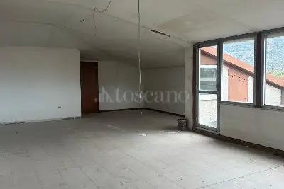 Negozio in vendita, Via Pertini, Avezzano