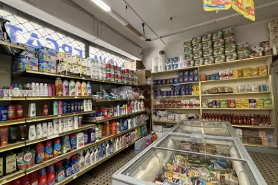 Negozio in vendita, Via San Pantaleo Campano, Roma