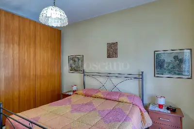 Casa in vendita, Via A. Manzoni, Brusimpiano