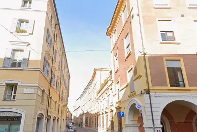 Casa in vendita, Via Santissima Trinità, Modena