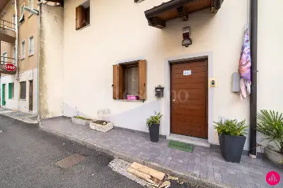 Villino a Schiera in vendita, Vicolo Frisanco, Maniago