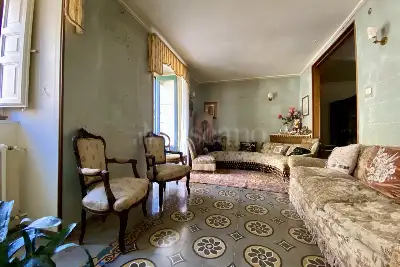 Casa in vendita, Via Roma, Calascibetta