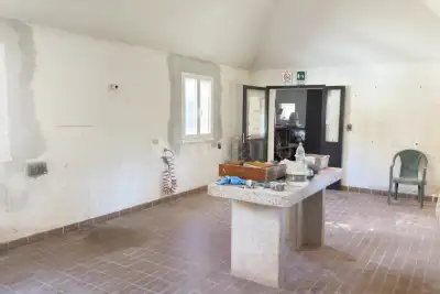 Laboratorio in vendita, Via la Petra Sarda, Olbia