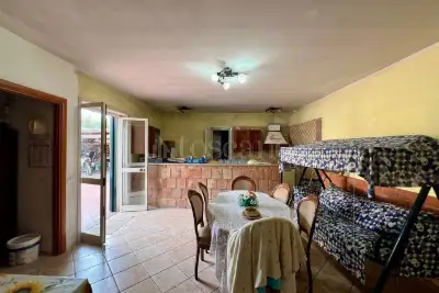Casa Indipendente in vendita, Via Giovanni Gentile, Tremestieri Etneo