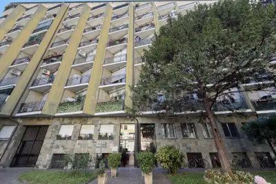 Laboratorio in vendita, Via dei Tulipani, Milano
