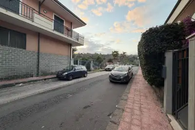 Villino a Schiera in vendita, Via Carcara, Aci Catena
