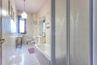 Casa in vendita, Via Gustavo Modena, Milano