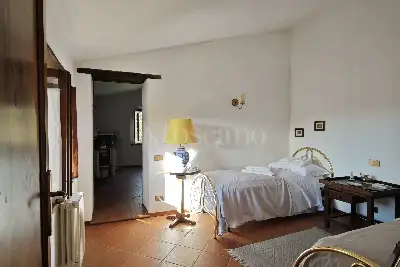 Casale in vendita, Località Maggiano, Casole d'Elsa