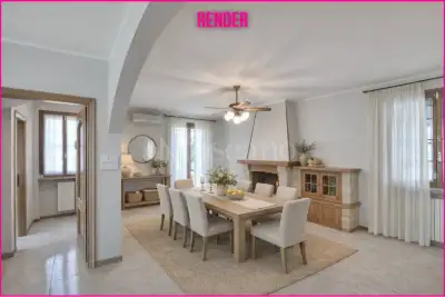 Villa in vendita, Via Gaetano Casati, Besana in Brianza