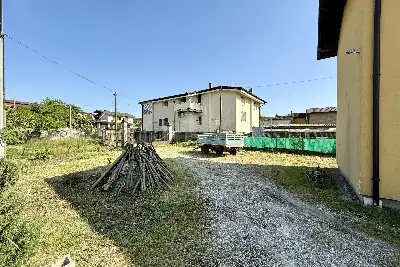 Casa Indipendente in vendita, Via Carbone, Ghedi