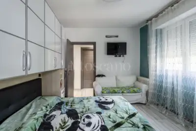 Casa in vendita, Via Camillo Giussani, Milano