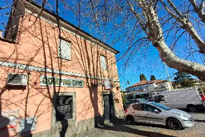 Negozio in vendita, Via della Stazione di Ciampino, Roma