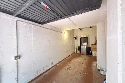 Box in vendita, Via Savona, Milano