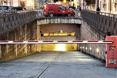 Box in affitto, Piazza Fra' Girolamo Savonarola, Firenze