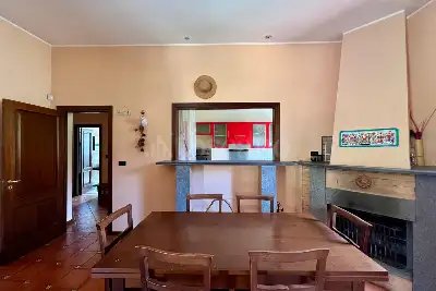 Villa Bifamiliare in vendita, Nicolosi - Ai Pini, Nicolosi