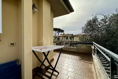 Villino a Schiera in vendita, Via Gozzi, Anzio