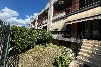 Villino a Schiera in vendita, Via Serecchia, Cisterna di Latina , Cisterna di Latina