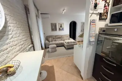 Casa in vendita, Largo palinuro, Pomezia