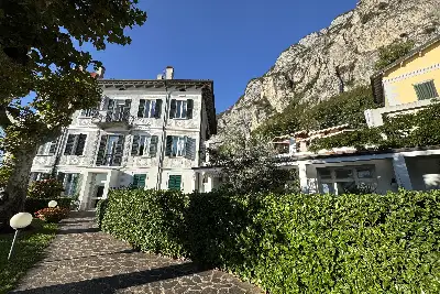 Casa in vendita, Lungolario Piave, Lecco