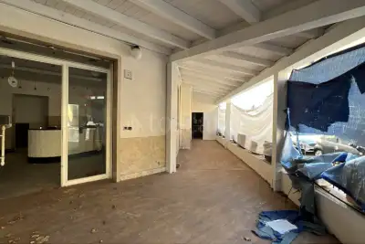 Negozio in vendita, Via del Serbatoio, Fiumicino