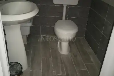 Negozio in affitto, Via Vespri, 61, Valderice