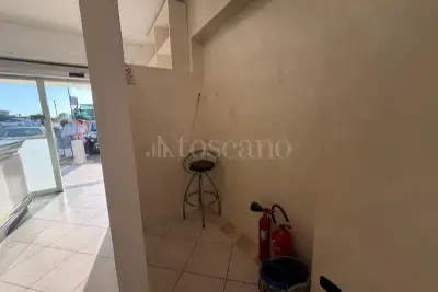 Negozio in vendita, Via Michele Rosi, Fiumicino