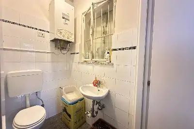 Negozio in affitto, Via Saccarelli 12, Torino