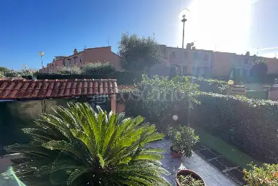 Villa Bifamiliare in vendita, Via Mario Lanza, Roma