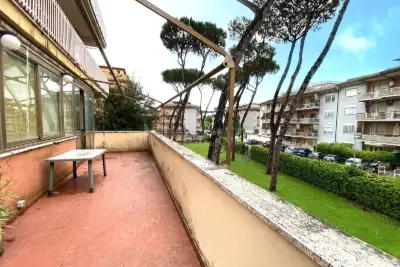 Casa in vendita, Via Baveno, Roma