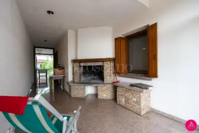 Villino a Schiera in vendita, Via Luciani Papa, Pasiano di Pordenone