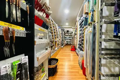 Negozio in vendita, Via dei Savorelli, Roma