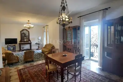 Palazzo in vendita, Via del Palazzo, Archi