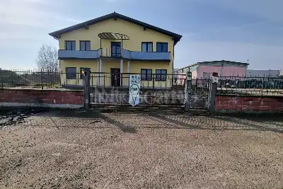 Capannone in vendita, Via Walter Tobagi, San Cipriano Po