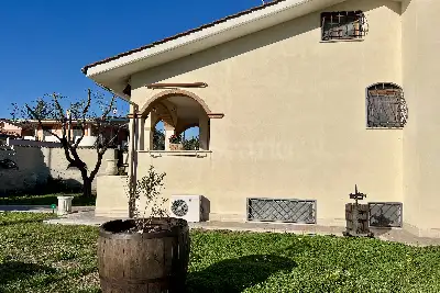 Villa in vendita, Via Elini, Fiumicino