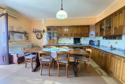 Casa in vendita, Via Pergusa, Giardini-Naxos