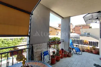 Villino a Schiera in vendita, Via Roberto Paribeni, Roma