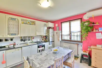 Villa in vendita, Via Gaetano Casati, Besana in Brianza