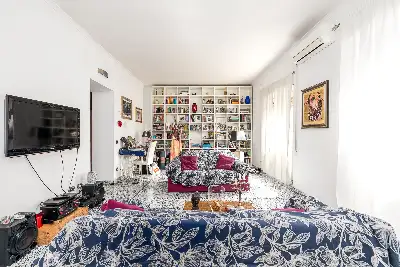 Casa in vendita, Via Giovanni da Procida, Roma