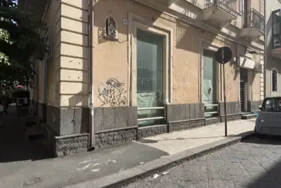 Negozio in vendita, Viale della Libertà, Catania