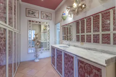 Casa in vendita, Via Correggio, Milano