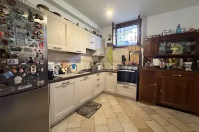 Villino a Schiera in vendita, Via Urbino, Ardea