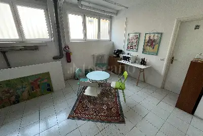 Ufficio in vendita, Via Fiume, Corsico